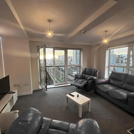 City View Spacious 2 Bed Apartment 2 Bathrooms Manchester Exterior photo